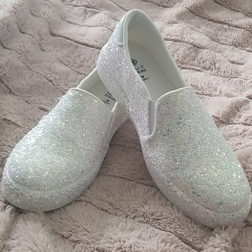 Vegan glitter slides! Call it spring.